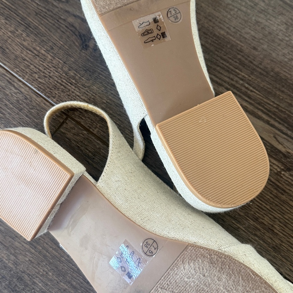 CL by Laundry Cream Linen-Look Slingback Sandals with Buckle Accent 7.5 - Picture 9 of 9